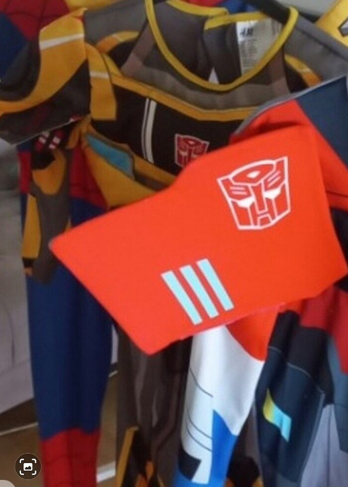 Kostüm bumblebee ve spiderman - Görsel 5