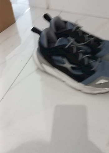 Gri Bağcıklı Erkek Spor Ayakkabı - Görsel 3