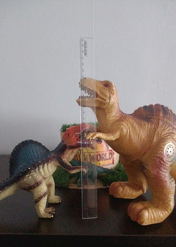 4 adet Dinozor Aksiyon Figürleri sesli