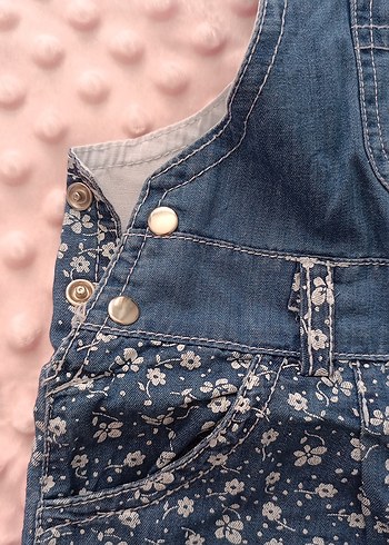 Nakışlı Kız Kot Tulum Bol Kesim - Görsel 3