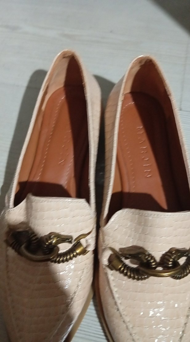 Bej Parlak Yılan Desenli Tokalı Kadın Babet - Görsel 2