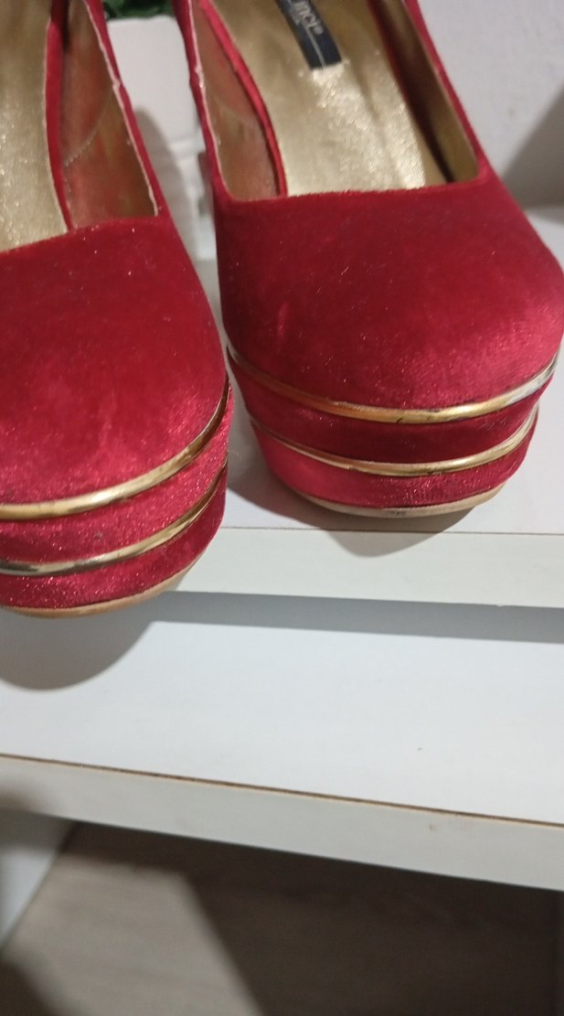 Kırmızı Süet Tokalı Yüksek Topuklu Stiletto - Görsel 4