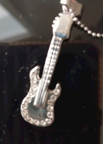 Gri Uzun Zincirli Rock Punk Kolye - Görsel 2