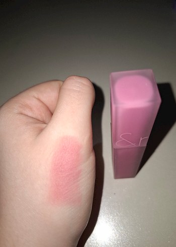 Beden mor Renk romand rom&nd Blur Fudge Tint 13 cooling up