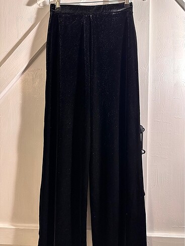 Mango Kadife Siyah Pantalon