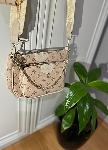 Louis Vuitton Çanta 