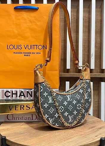 Louis Vuitton Canta