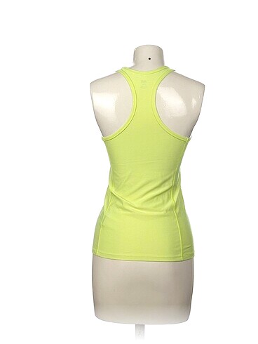 s Beden H&M T-shirt %70 İndirimli.