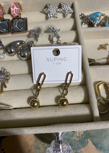 Top detaylı Çelik kadın küpe ( gold) - Görsel 2