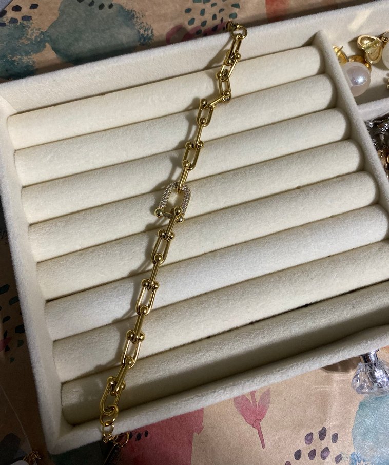 Altın Renk Zincir Detaylı Bileklik - Görsel 3