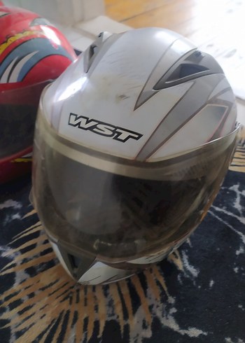 Kırmızı Desenli Biker Kask AWA - Görsel 2