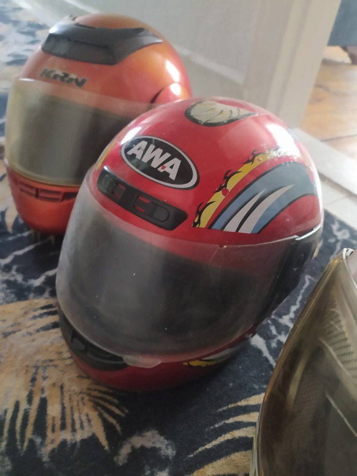 Kırmızı Desenli Biker Kask AWA - Görsel 3