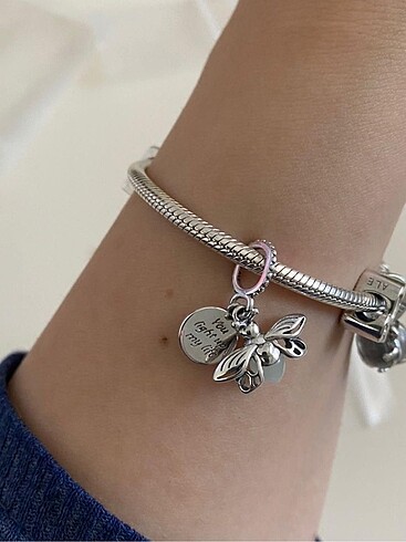 Pandora Pandora Karanlıkta Parlayan Ateş Böceği Charm