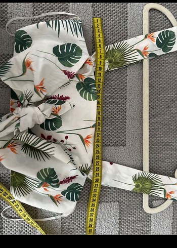 Zara Çiçek Desenli Kısa Büstiyer - Görsel 6