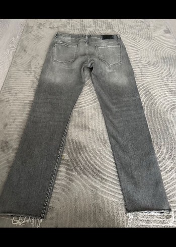 Zara Gri Fermuarlı Salaş Kadın Jean - Görsel 7