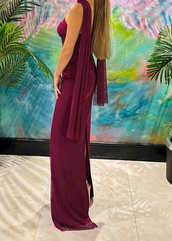 Fularlı Bordo Abiye - Görsel 2