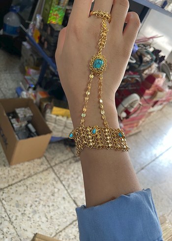 Turkuaz Taşlı Zincir Detaylı Kadın El Zinciri - Görsel 2
