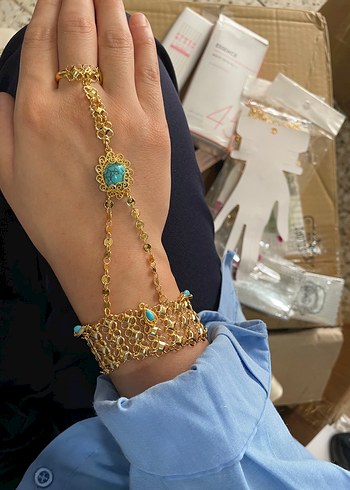 Turkuaz Taşlı Zincir Detaylı Kadın El Zinciri - Görsel 3