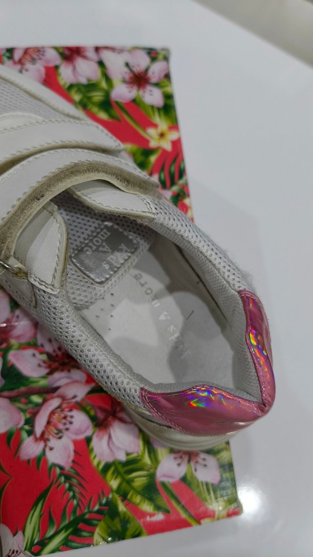 Kız Çocuk Beyaz Spor Ayakkabı Velcro Bantlı - Görsel 4