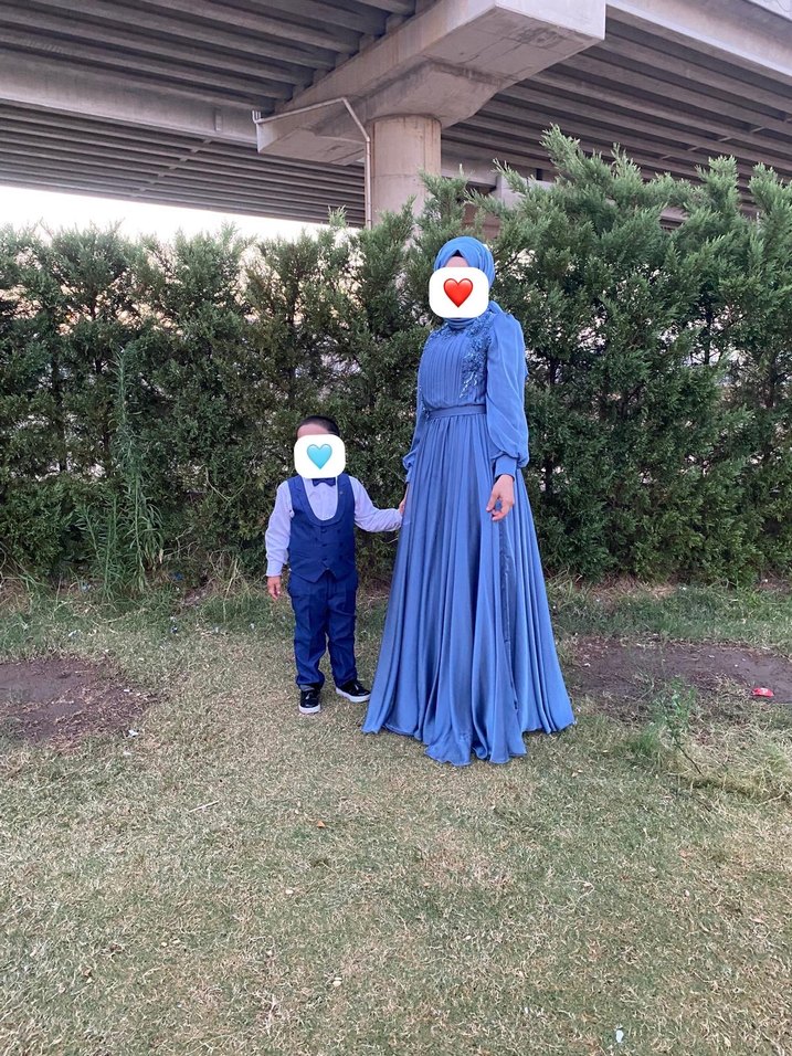 Drapeli Uzun Mavi Tesettür Abiye Elbise - Görsel 2