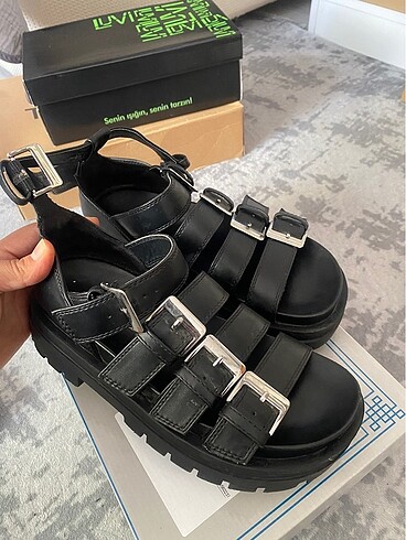 Zara Zara sandalet