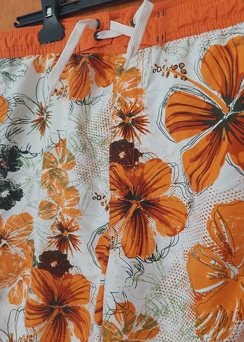 Çiçekli Erkek Deniz Şortu - Görsel 4