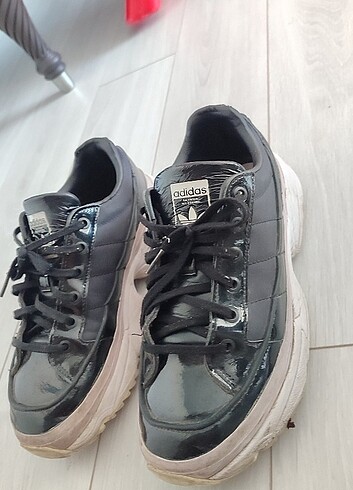 Adidas sneaker