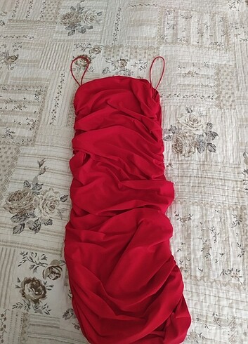 Diğer Askılı kırmızı mini elbiseler