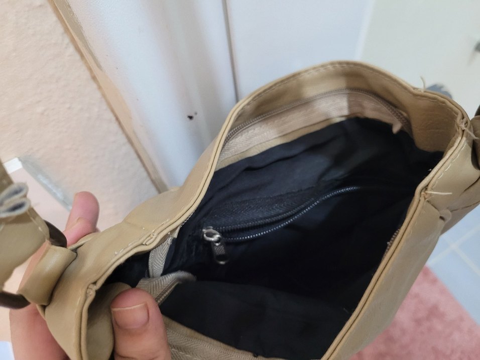 Bej Deri Tokalı Kadın Çanta - Görsel 3