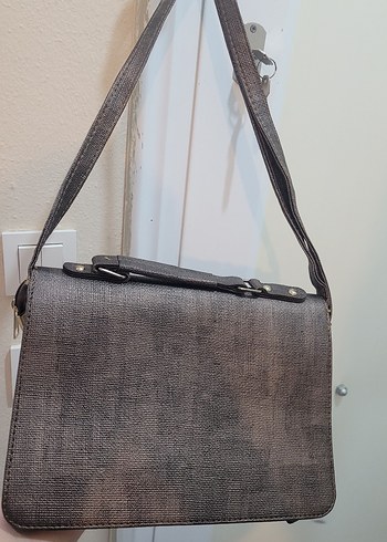 Gri Deri Kadın Çanta - Görsel 2