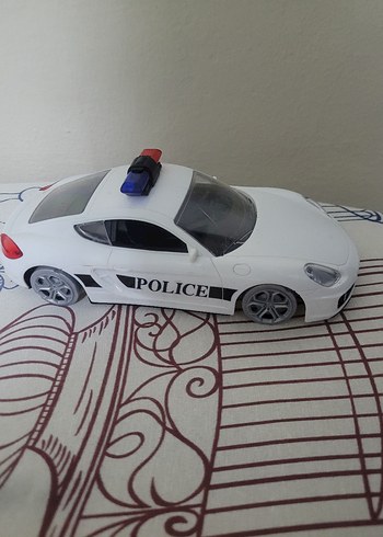 Beyaz Oyuncak Polis Arabası - Görsel 2