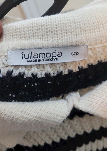 Çizgili Polo Yaka Kadın Triko Kazak - Görsel 3