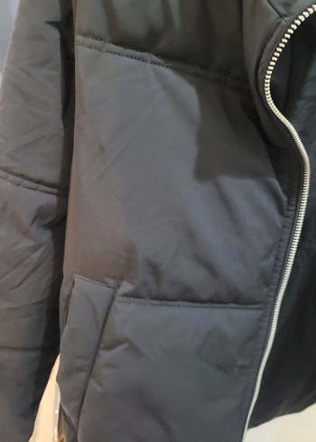 Siyah Fermuarlı Kadın Kışlık mont - Görsel 3