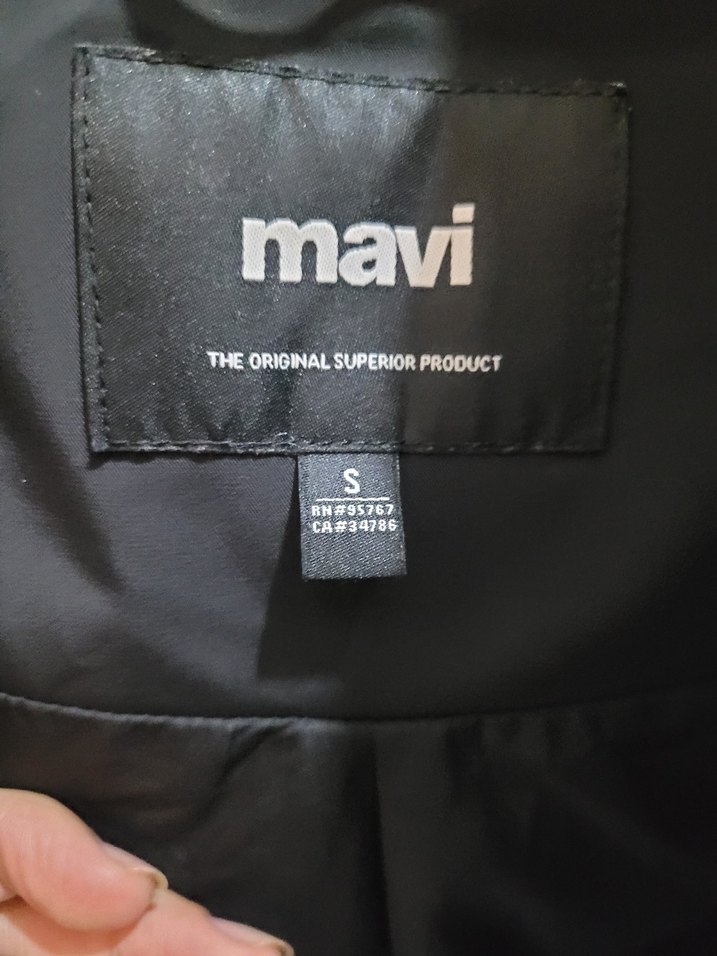 Siyah Fermuarlı Kadın Kışlık mont - Görsel 2