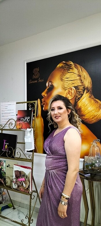 Simli mor abiye