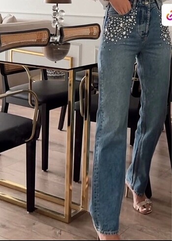 Zara Zara Taşlı Jean