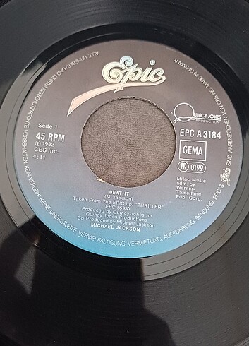 Beden Renk MİCHAEL JACKSON BEAT İT DÖNEM 45RPM PLAK