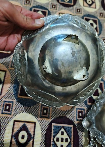 Nakışlı Gri ve Altın Renkli Sofra Takımı - Görsel 5