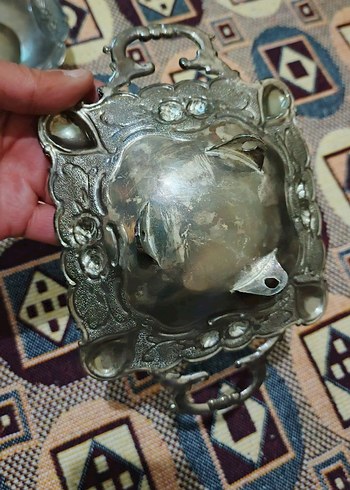 Nakışlı Gri ve Altın Renkli Sofra Takımı - Görsel 6