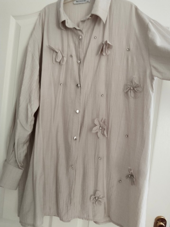 Bej Keten Düğmeli Kadın Gömlek - Görsel 3