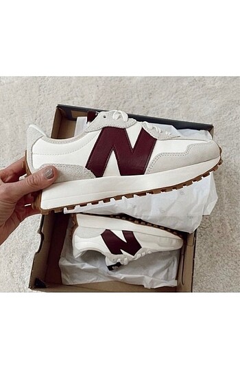 New balanceWS327KA