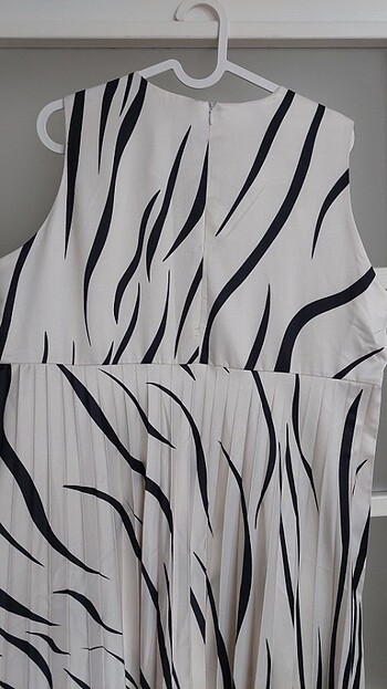 Saten  elbise - Görsel 3