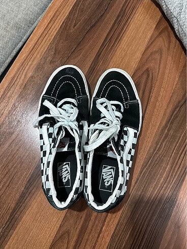 Orjinal Vans spor ayakkabı 43