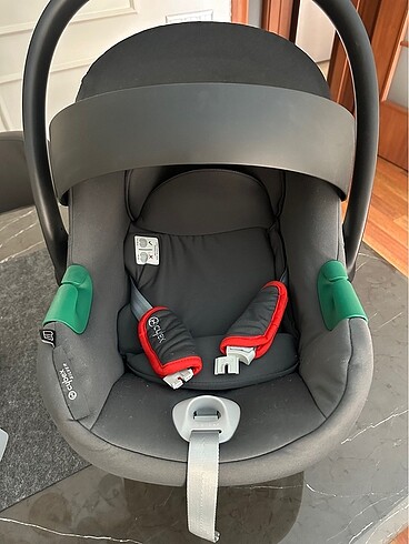 Cybex puset