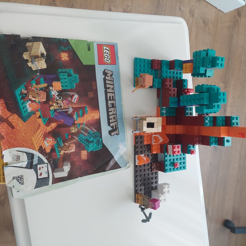 Lego minecraft çarpık orman - Görsel 4