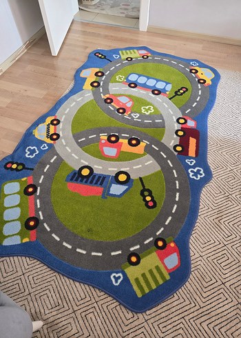 Çocuklar için Renkli Oyun Halısı - Görsel 2