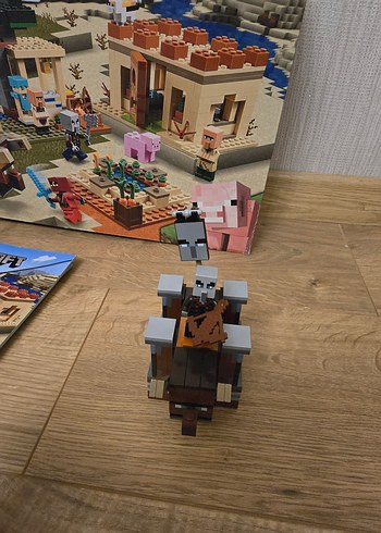 Diğer LEGO Minecraft Oyun Seti