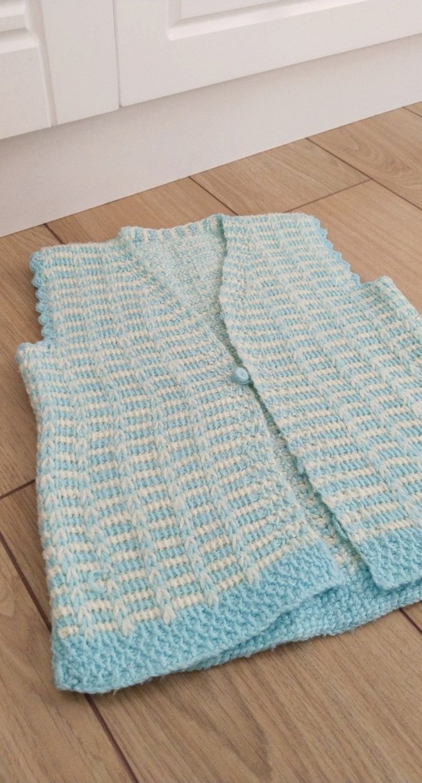 Kız Çocuk Mavi Örgü V Yaka Yelek - Görsel 3