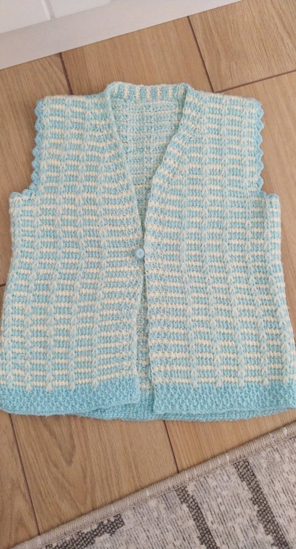 Kız Çocuk Mavi Örgü V Yaka Yelek - Görsel 5