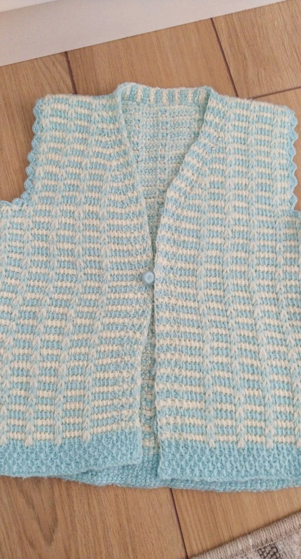 Kız Çocuk Mavi Örgü V Yaka Yelek - Görsel 2